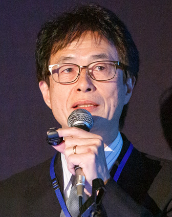 飯田 慶治氏