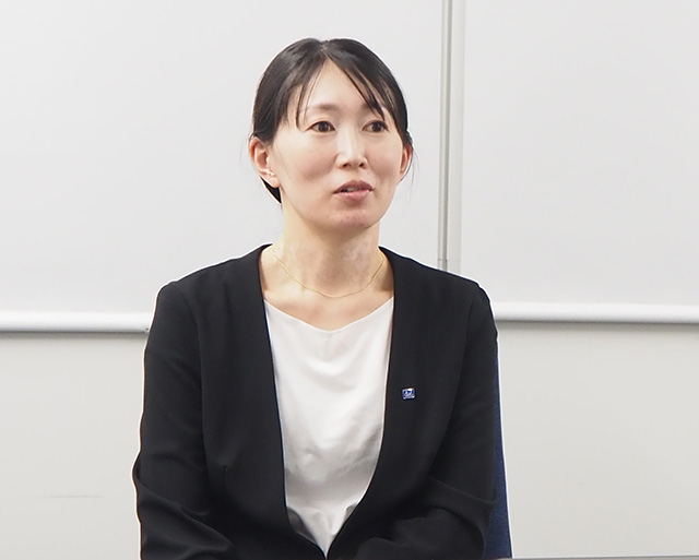 クオール薬局つづき店（神奈川県横浜市） 常勤薬剤師 市原 絢子（いちはら あやこ）氏