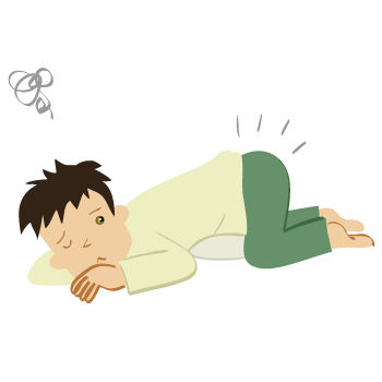 痔:お尻の位置を心臓より高くして安静にする男性